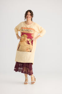 Layla Tshirt Cotton Art Nouveau dress. Burgundy