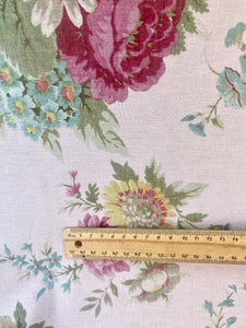 Poetry Of Flowers fabric collection. Pink Tearose Bouquet