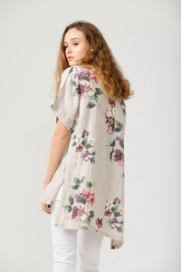 Contessa floral linen top. Beige Bouquet